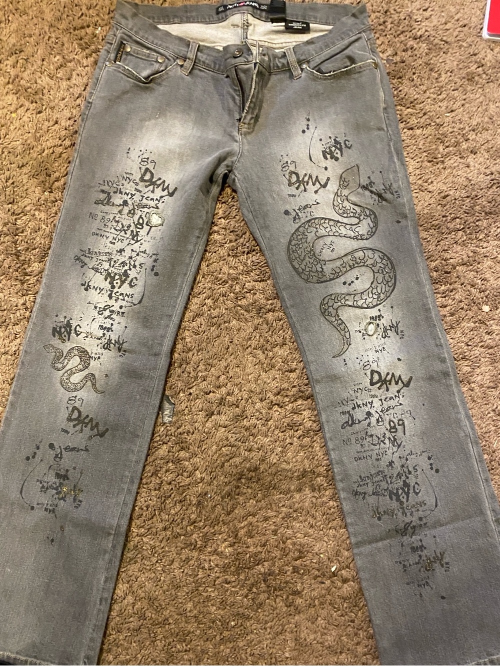 DKNY Gray Women's Bootcut Jeans with Snake Graphic